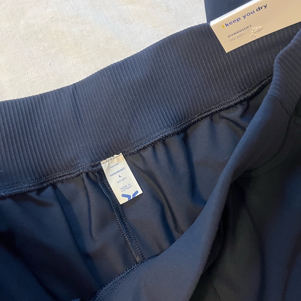 Old Navy tapered powersoft pants